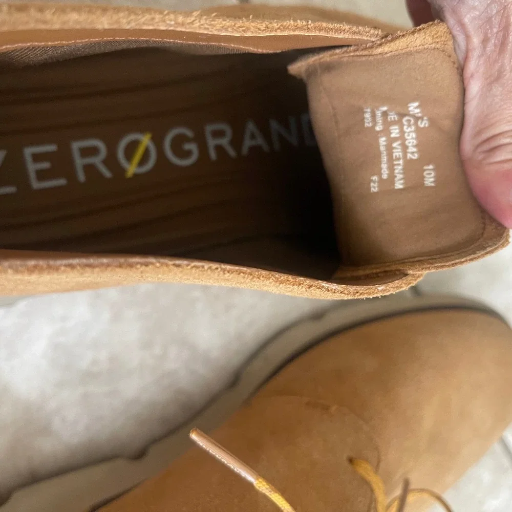 Cole Haan Zerogrand Tan Suede Chukka Desert Boots Mens Shoes C23251 Sz 10M EUC